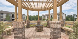 Pines at Glen Laurel Luxury Apartments Gallery 6