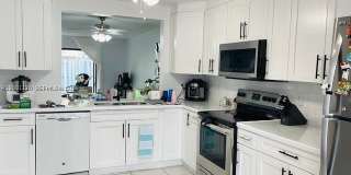 8818 SW 113th Place Cir E 8818 SW 113th Place Cir E Gallery 1
