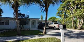 9815 SW 51st Ter Gallery 1