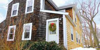 WINTER RENTAL: Squam Light Gallery 1