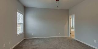 Fairview Station - Beautiful 4 / 2.5 - FENCED! Gallery 16