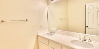 Beautiful Single-Story Home on Gated and Private, Country Horse Property located in Temecula Valley Wine Country! Gallery 44