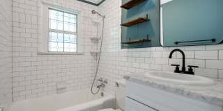 2 bedroom 1 bathroom for rent! Gallery 9