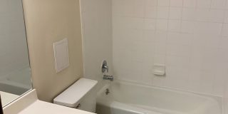 Bristol Square Apartments Gallery 79