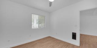 HERITAGE PLAZA Gallery 25