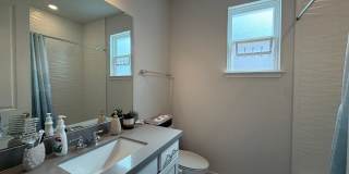 Wonderful 5 bedroom 4 bath home with Office + Media Room Gallery 24