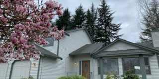 4 Bedroom 2.5 Baths+ Bonus Home Office/ Woodinville $3850 per Month Gallery 1