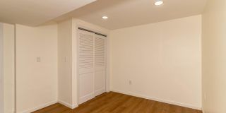 1800 LARK Lane Gallery 50