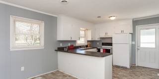 704 Joyner St Gallery 8