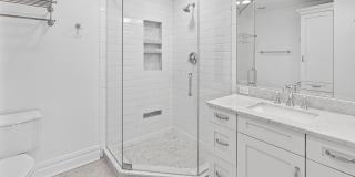 65 E River Road Gallery 11