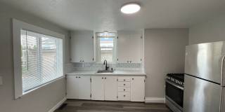2232 Hoyt Ave- 5 Unit 2232 Hoyt Ave- 5 Unit Gallery 1
