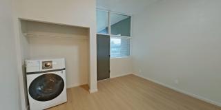 University Manor - Newly Renovated Units just a short walk from Campus! Gallery 91