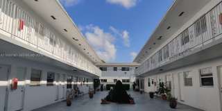 2826 Van Buren St Gallery 1