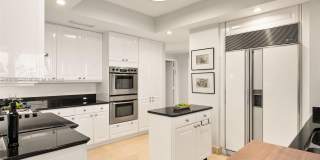 21200 Point Pl Gallery 13