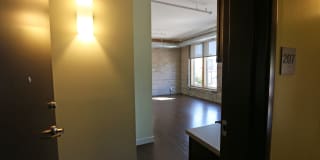 La Pompadour Gallery 25