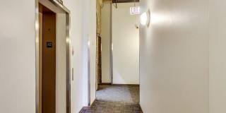 215 N Aberdeen Street Gallery 10