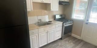 Charming 3BR House in Essex Gallery 1