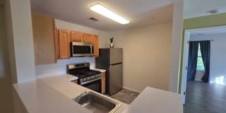1055 GARDENVIEW Loop Gallery 31