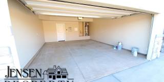 Red Mountain Vista Town Home-$500 Move-in Special Gallery 24