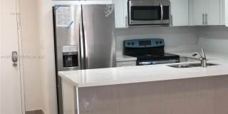 8883 Fontainebleau Blvd Gallery 1