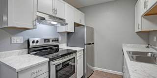 The Henley Apartment Homes Gallery 3