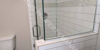 920 Ward Parkway Gallery 17