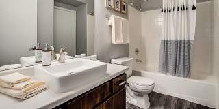 Bloom Apartment Homes Gallery 19