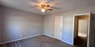 502 Oakwood Court Gallery 15