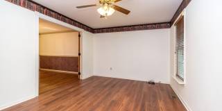 100 LIVE OAK Drive Gallery 11