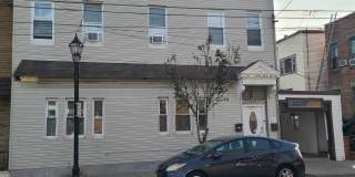 6806 BROADWAY Gallery 1