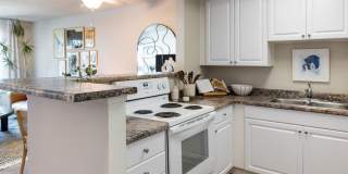 Veranda La Jolla Gallery 8