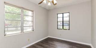 402 Ariana Avenue Gallery 9