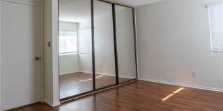 2321 S Magnolia Gallery 14