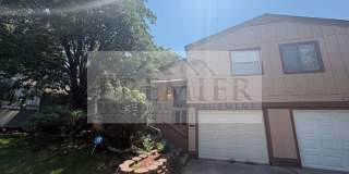 3 bd / 1.5 ba townhome 8430 Lane Place, Raytown, MO 64138 Culdesac $1450 FINISHED BASEMENT Gallery 1