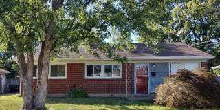 Updated 3 bedroom home located off Bardstown Rd! Gallery 1