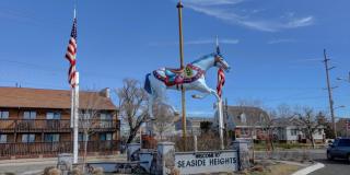 222 Hiering Avenue Gallery 13