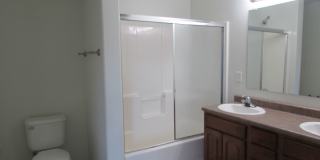 Bright 2 bed 2 1/4 bath Town Home Bright 2 bed 2 1/4 bath Town Home Gallery 12