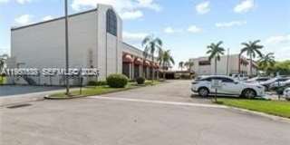 9220 S Hollybrook Lake Dr Gallery 18