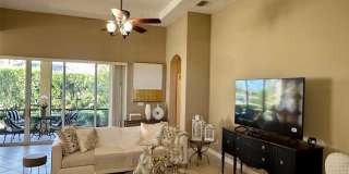 137 MEDICI Terrace Gallery 2