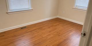 8061 West Glen Road Gallery 5