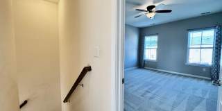 Available 07-08-26! Townhouse w/Garage - Pet Friendly - All Appliances Convey! Gallery 29