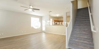 5158 West Illini Street Gallery 3