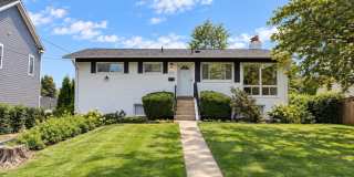 1605 WOODMOOR Lane Gallery 1