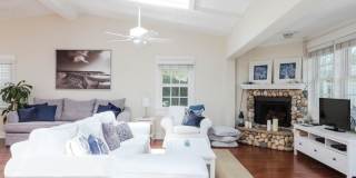 2323 Grand Canal Gallery 16