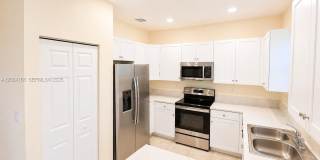 3354 SE 2nd Ct Gallery 8