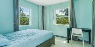 216 SW 6th St Gallery 14