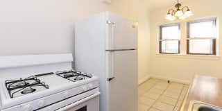 The Manor Gallery 11