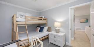 1236 13th Ave N Gallery 17