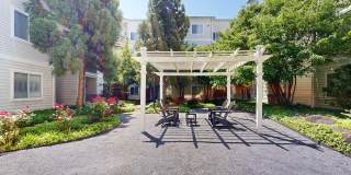 20 Lambourne Gallery 37