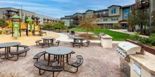 Gunbarrel Center Gallery 17